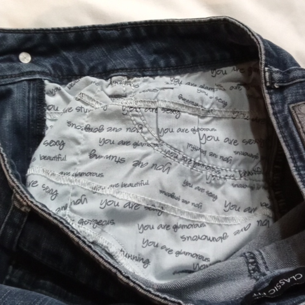 3/$25 Lee Blue Straight Leg Jeans Classic Style - Picture 6 of 9